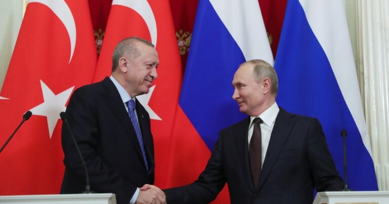 Ərdoğan: Putin Türkiyə-Suriya münasibətlərinin normallaşdırılması üçün danışıqlar variantını nəzərdən keçirir