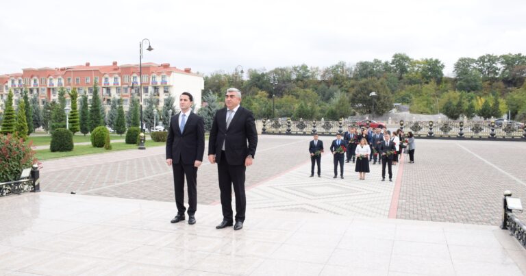 Qubada 5 oktyabr – Beynəlxalq Müəllimlər Günü münasibətilə regional konfrans keçirilib – FOTOLAR