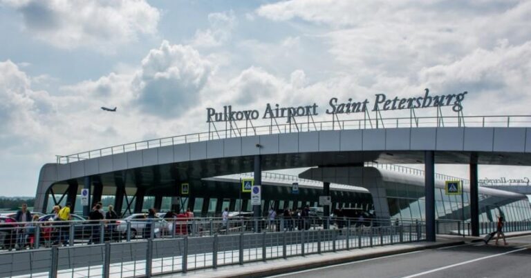 Sankt-Peterburq aeroportunun fəaliyyəti müvəqqəti dayandırılıb