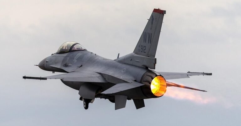 F-16-ların yeni partiyası Ukraynaya verilib