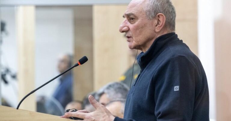 “Silahlar Ermənistandan gəlirdi” – Bako Sahakyandan etiraf