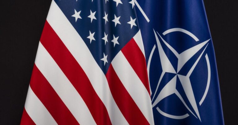 ABŞ Ukraynaya hərbi yardımı dayandırmaq qərarını NATO ilə məsləhətləşmədən verib