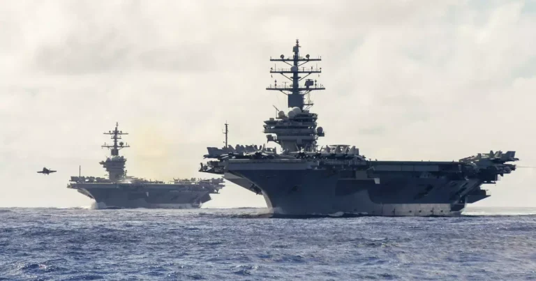 Husilər ABŞ-nin “Carl Vinson” aviadaşıyıcısına ilk dəfə hücum edib