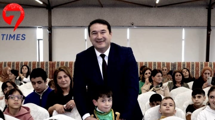 Müqəddəs müəllim yoxsa qulaqkəsən?
