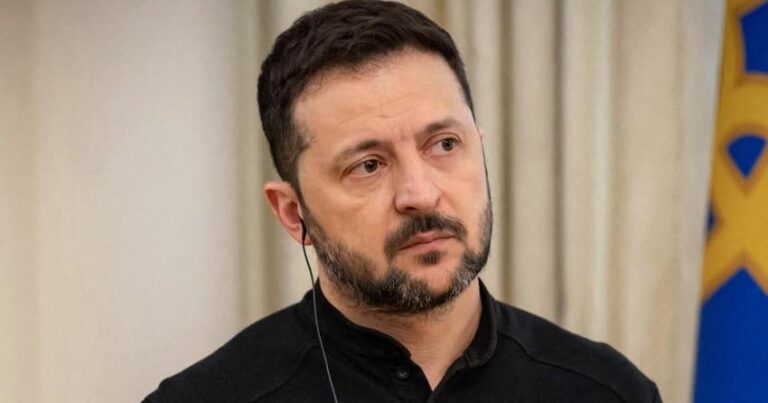 Zelenski Rusiya Silahlı Qüvvələrini Pasxa atəşkəsini pozmaqda ittiham edib