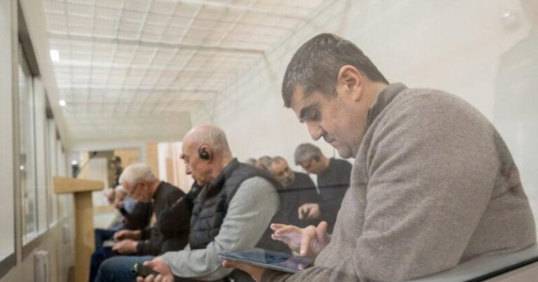 Arayik, Arkadi, Bako və digərlərinin məhkəməsi davam edir
