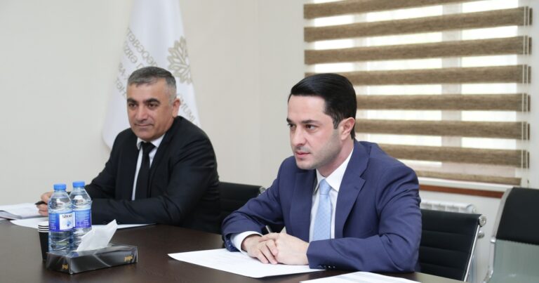 Quba-Xaçmaz Regional Təhsil İdarəsində növbəti vətəndaş qəbulu keçirilib – FOTOLAR