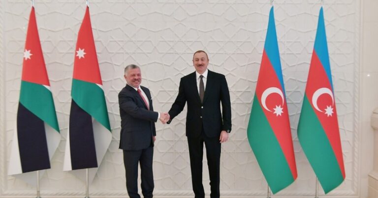 Prezidentdən İordaniya Kralına TƏBRİK