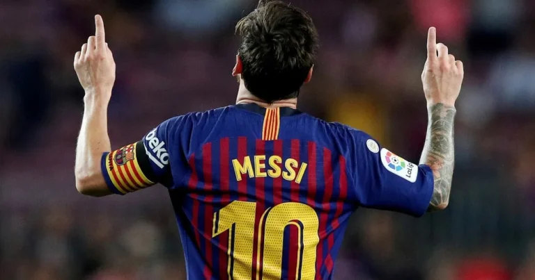 Messi ən sevdiyi qolu türkə açıqlayacaq
