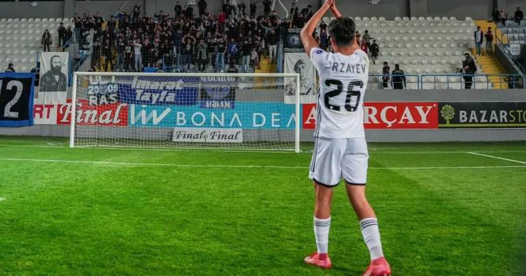 Azərbaycan çempionatında 15 yaşında oynamış 6 futbolçu – SİYAHI