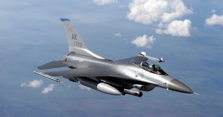 Niderland F-16 qırıcılarının son partiyasını Ukraynaya göndərib