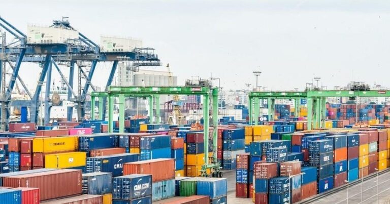 Azərbaycan qeyri-neft-qaz ixracını 18% artırıb
