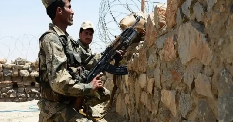 Pakistan və Əfqanıstan arasında silahlı toqquşma baş verib