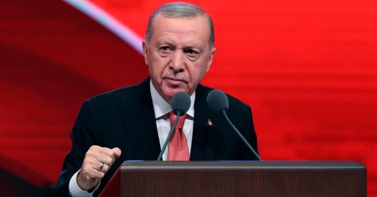 “İlham Əliyev bölgəyə sülhü gətirəcək lider olaraq tarixə düşəcək” – Ərdoğan
