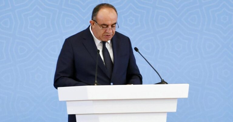 Qaxın icra başçısı vəzifəsindən azad edilib