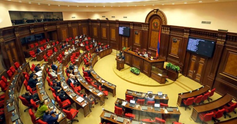 Ermənistanda parlament seçkilərinin vaxtı məlum olub
