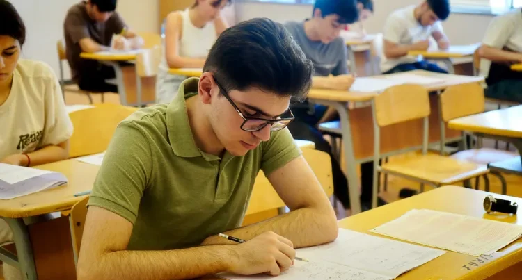 600-dən çox bal toplayan şagirdlərə görə lider olan məktəblər – SİYAHI