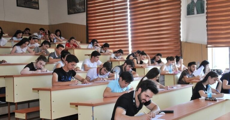 Azərbaycanda vəfat edən tələbələrin sayı AÇIQLANDI