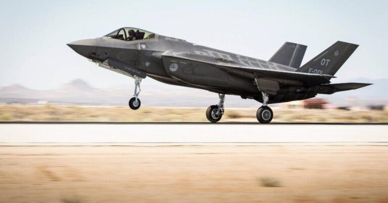 F-35 qırıcılarının Türkiyəyə tədarükünə dair danışıqlar başlayıb