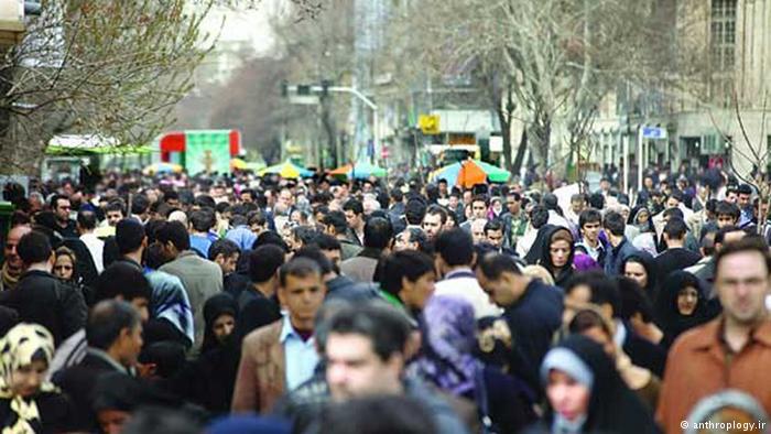 İran 1,2 milyon əfqanı qovdu – Talibandan etiraz