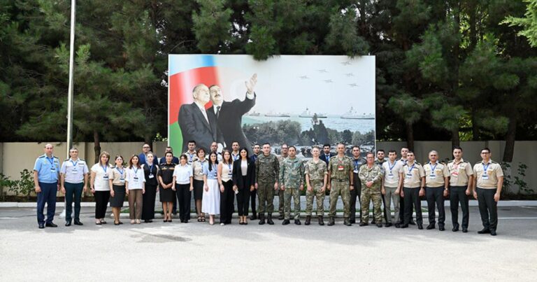 Bakıda “NATO-da hərbi ictimai əlaqələr və strateji kommunikasiya” kursu keçirilib