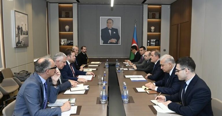 Azərbaycan və Britaniya XİN-ləri arasında siyasi məsləhətləşmələr keçirilib