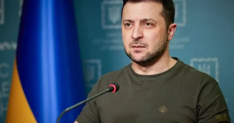 “Putin açıq şəkildə danışıqlardan yayınır” – Zelenski