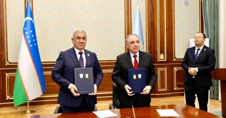 Azərbaycanla Özbəkistan Baş prokurorları sənəd imzaladılar