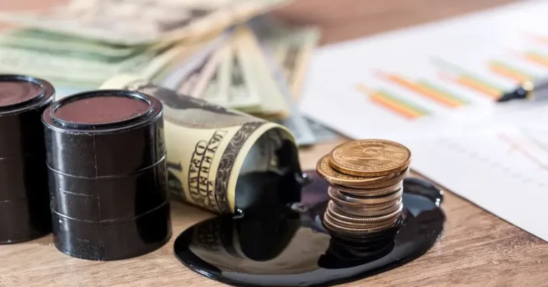 Azərbaycan neftinin qiyməti 70 dollardan aşağı düşüb