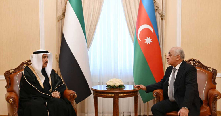 Əli Əsədov BƏƏ-nin Federal Milli Şurasının sədri ilə görüşdü Əli Əsədov BƏƏ-nin Federal Milli Şurasının sədri ilə görüşdü