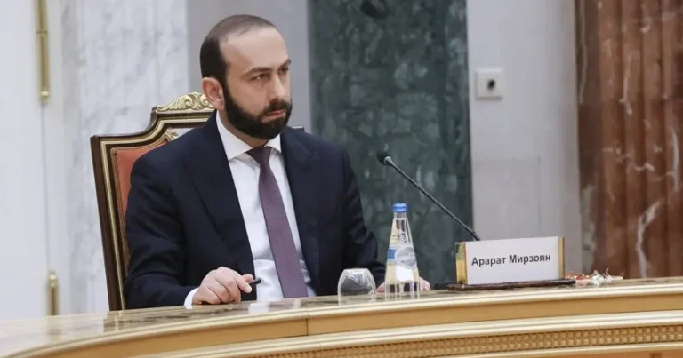 “Rusiya Ermənistanın yaxın tərəfdaşı olaraq qalır” – Mirzoyan