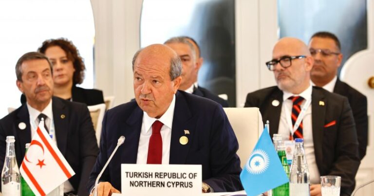 Ersin Tatar Azərbaycana GƏLİR