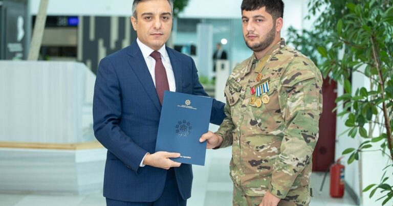 Şəhid ailələri və müharibə əlillərinə daha 100 mənzil verilib