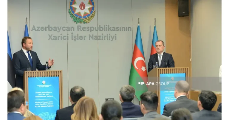 “Azərbaycanın Ukrayna məsələsində çox qətiyyətli mövqeyi var” – XİN rəhbəri