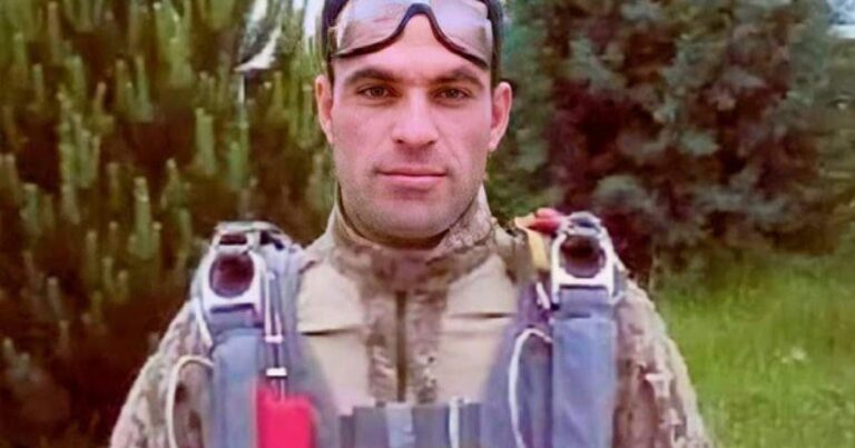 Milli Qəhrəman Pəncəli Teymurovun anası Prezident İlham Əliyevə təşəkkür məktubu göndərib Milli Qəhrəman Pəncəli Teymurovun anası Prezident İlham Əliyevə təşəkkür məktubu göndərib