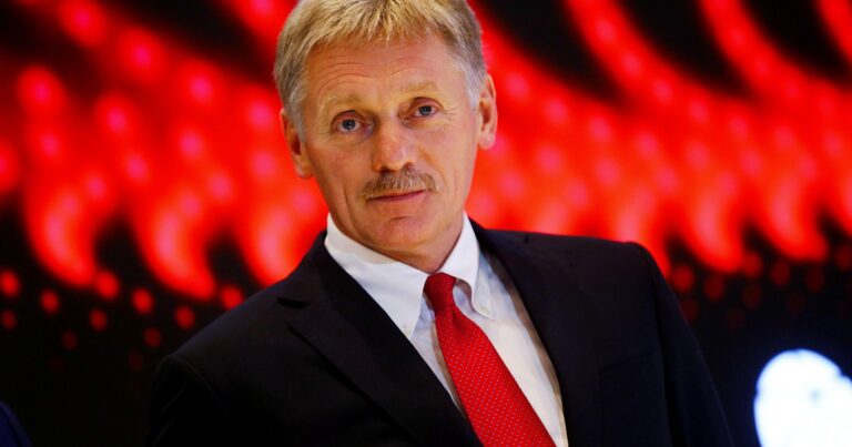 Kreml ABŞ-nin Ukrayna planını mediada müzakirə etmək istəmir Kreml ABŞ-nin Ukrayna planını mediada müzakirə etmək istəmir