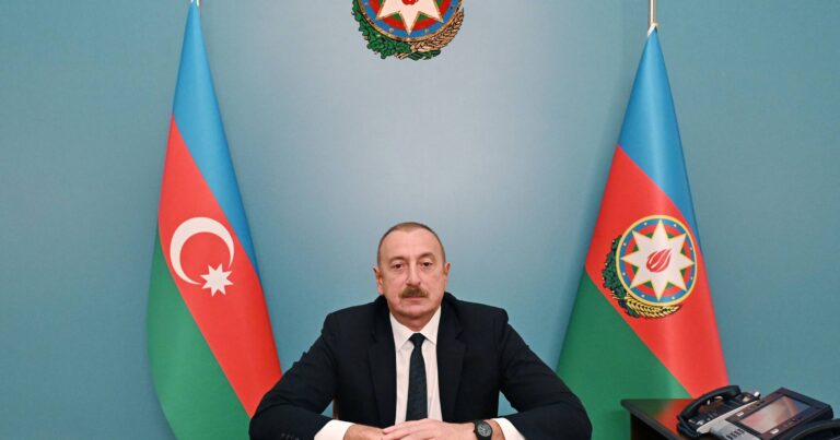 Prezidenti bu idmançıları mükafatlandırdı