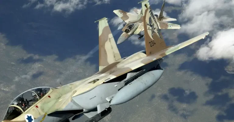 İsrail bütün Qəzza zolağına hava zərbələri endirib