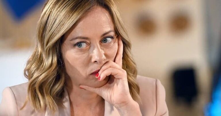 “Narahat olmayın gələn il daha çətin olacaq” – Melonidən qəribə açıqlama