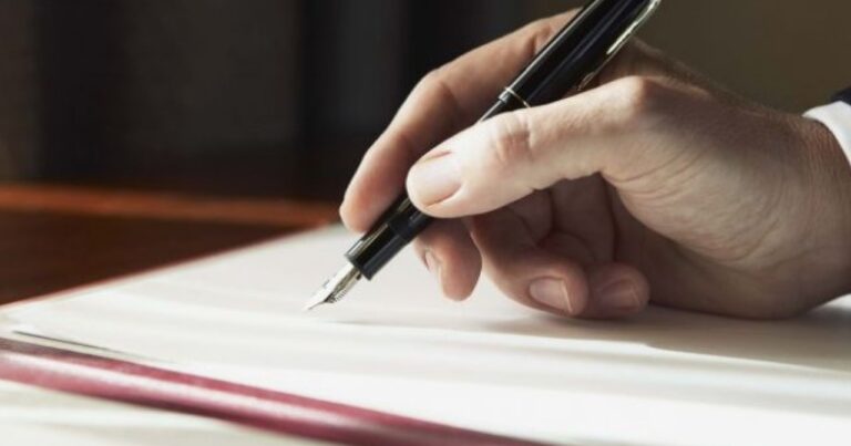 Bəzi qanunlarda dəyişiklik edildi