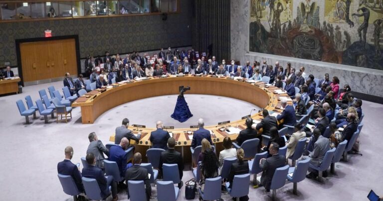 ABŞ İranla bağlı BMT Təhlükəsizlik Şurasının təcili iclasının keçirilməsini təklif edib