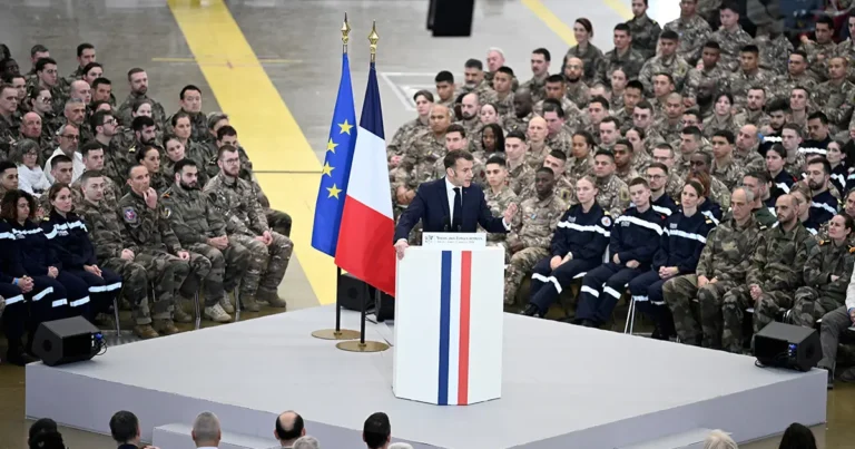 Fransa Aİ-nin təhlükəsizliyi üçün nüvə doktrinasını yeniləyir