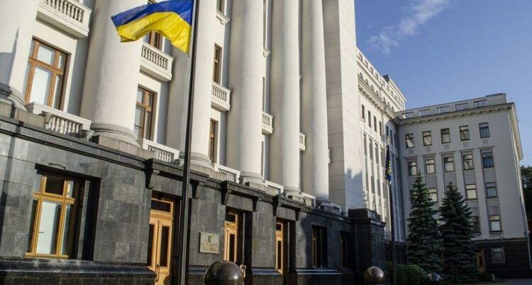 “Ukrayna seçki istəyir, amma…” – Zelenskinin ofisi iddialara cavab verdi