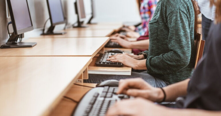 Bu il rezidentura imtahanları elektron formada olacaq Bu il rezidentura imtahanları elektron formada olacaq