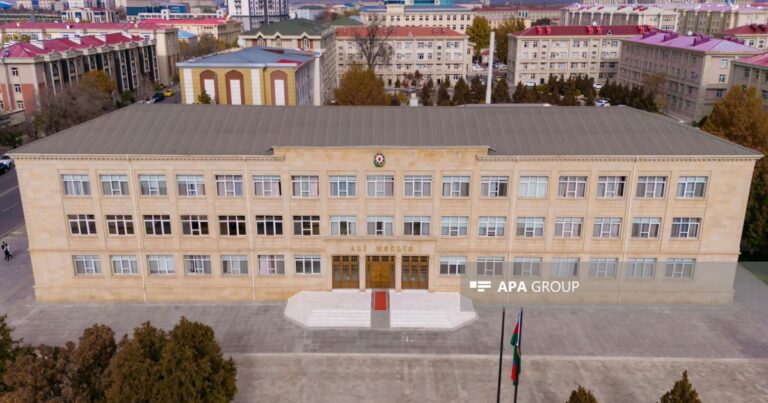 Parlament Naxçıvan Konstitusiyasına dəyişiklikləri ikinci səsvermədə qəbul edib