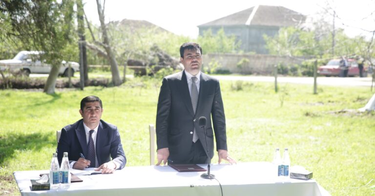 Elnur Rzayev Dədəli kəndində səyyar qəbul keçirib – FOTOLAR