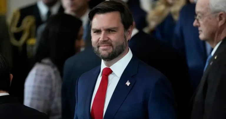 “ABŞ İranın Hörmüzü açmağa razılıq verməsindən sonra atəşkəsə razılaşıb” – Vens