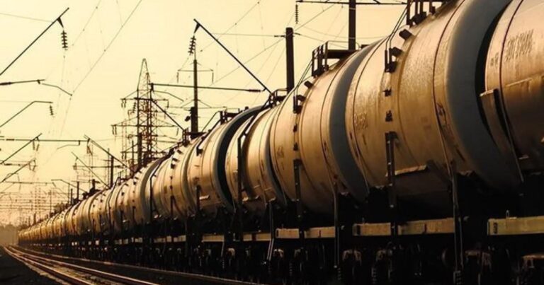 Azərbaycanın neft məhsullarının ixracından gəlirləri 2 dəfədən çox artıb