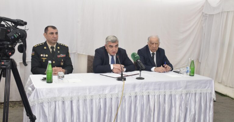 İlqar Mahmudov Alpan kəndində səyyar vətəndaş qəbulu keçirib – FOTOLAR