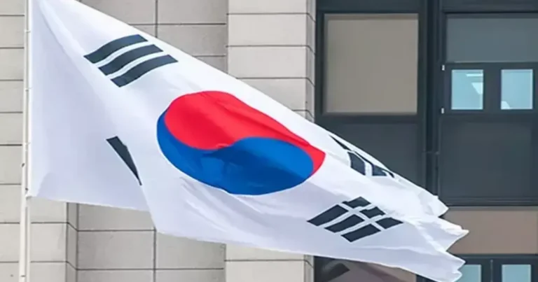 Cənubi Koreya Hörmüz boğazındakı vəziyyətdən narahatdır